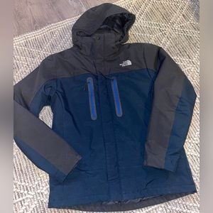 The North Face. Men’s Winter Jacket / Snow Jacket. Size L. Great condition.